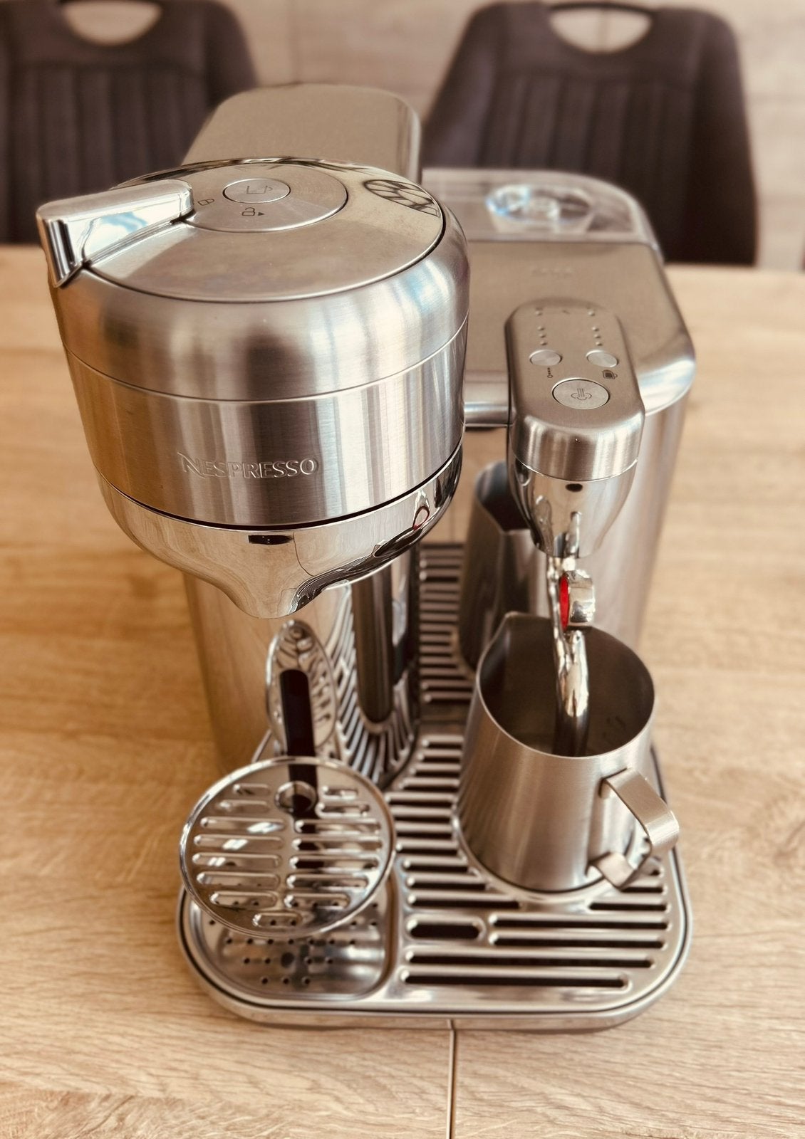 Nespresso Vertuo Creatista Stainless Steel, Elektronische apparatuur, Koffiezetapparaten, Koffiepads en cups, Espresso apparaat