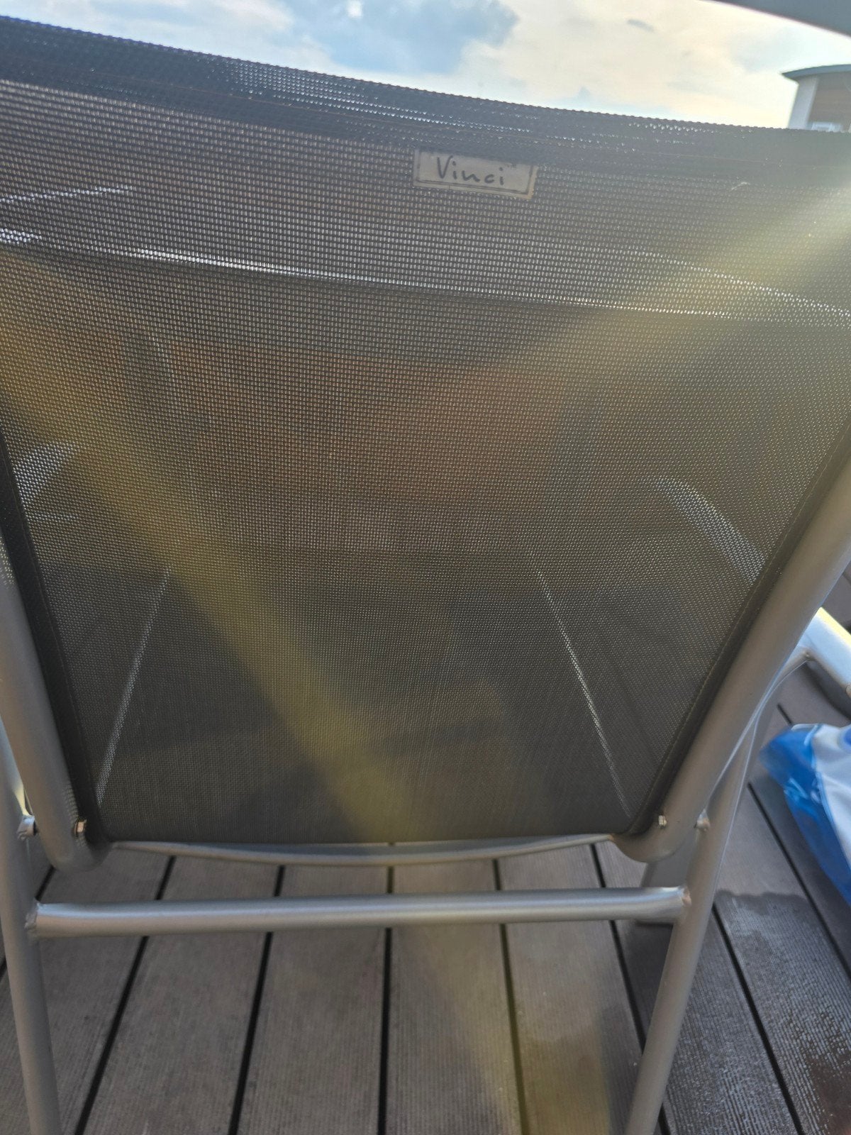 4 tuinstoelen vinci en gratis tuintafel, Ophalen