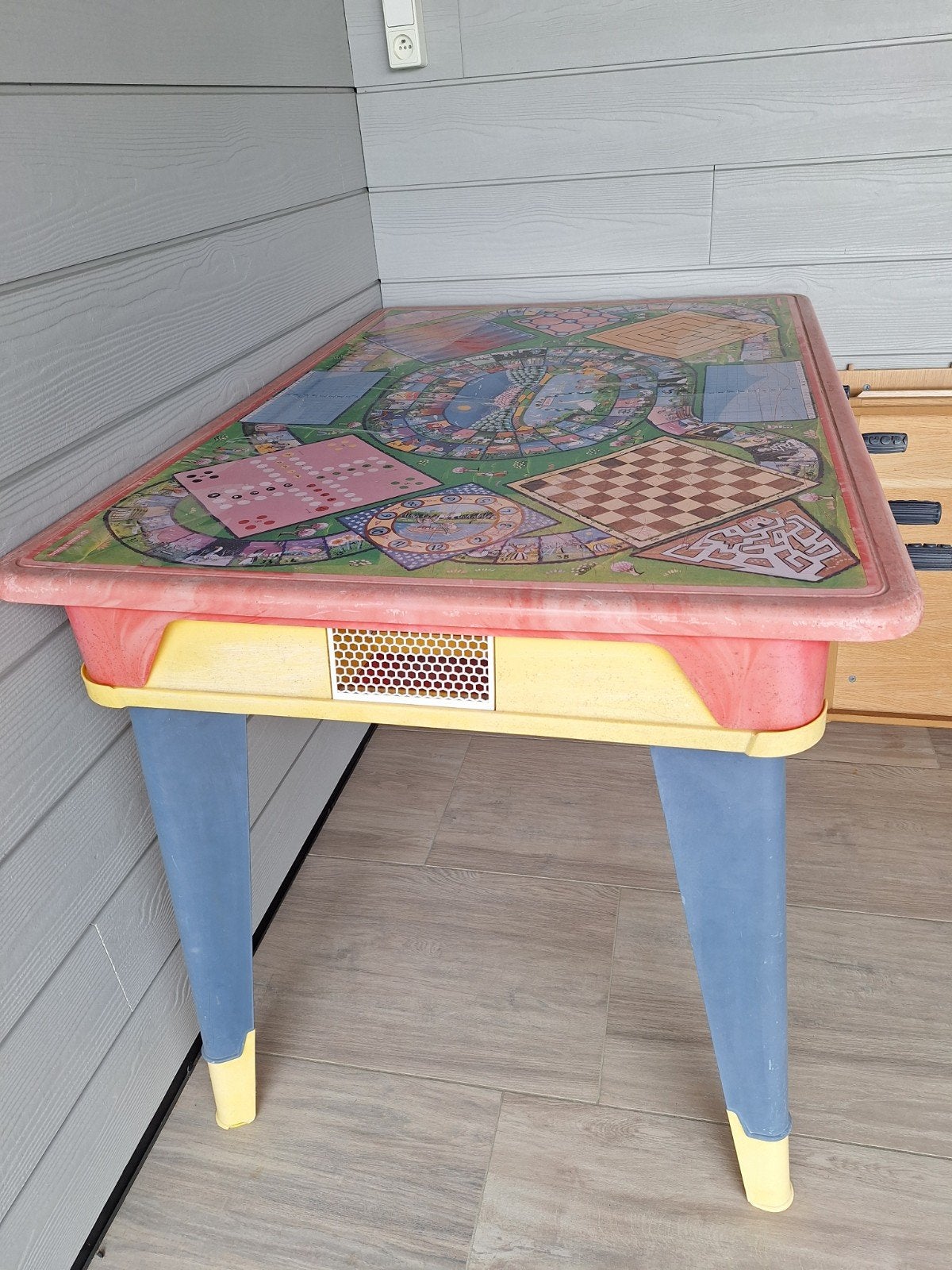 Voetbaltafel met deksel, Ophalen, Gebruikt