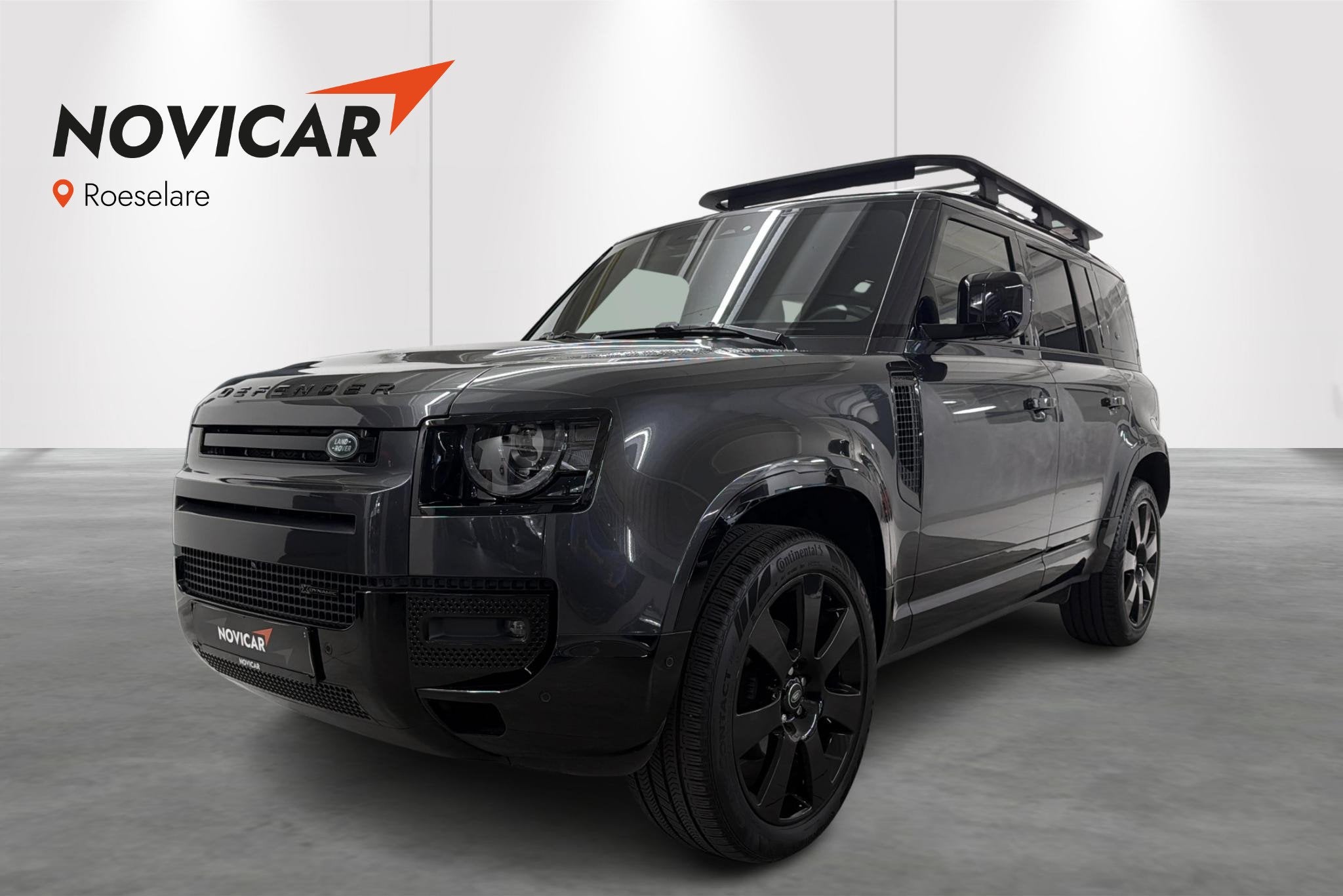 Land Rover Defender 110 D200 X-Dynamic S LICHTE VRACHT, Auto's, Automaat, Stof, Gebruikt, Zwart