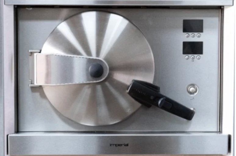 Reparatie van uw Miele Imperial hogedruk stoomovens, Ophalen, Refurbished