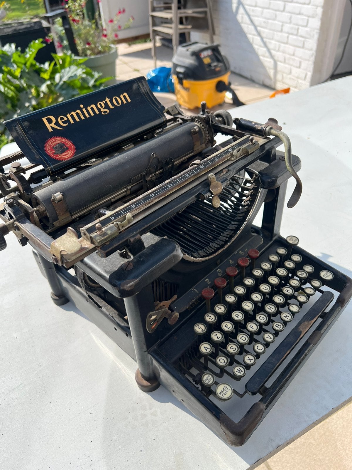 Antieken typemachine Remington, Ophalen, Gebruikt
