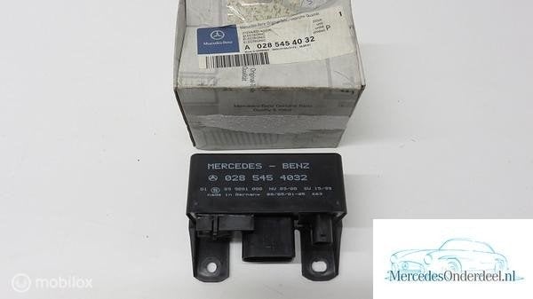 Voorgloeirelais A0285454032  W203 W140 W202, Nieuw, Ophalen of Verzenden