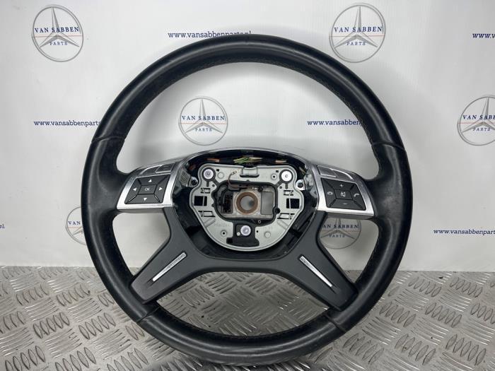 Volant d'un Mercedes C-Klasse, Autos : Pièces & Accessoires, Commande, Mercedes-Benz, Utilisé, 3 mois de garantie