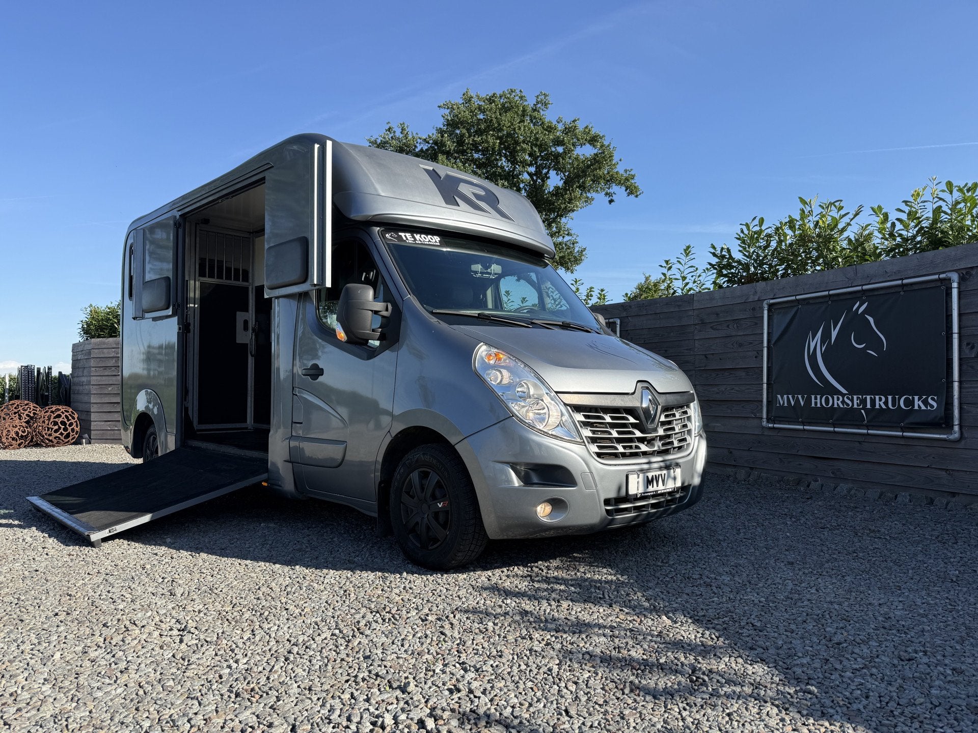 Renault Master | HORSETRUCK | KRISMAR | STALLION 3XL | 2018, Weduwestraat 12
4884MV  WERNHOUT, NL, Paardenwagentje NL | MVV HORSETRUCKS
