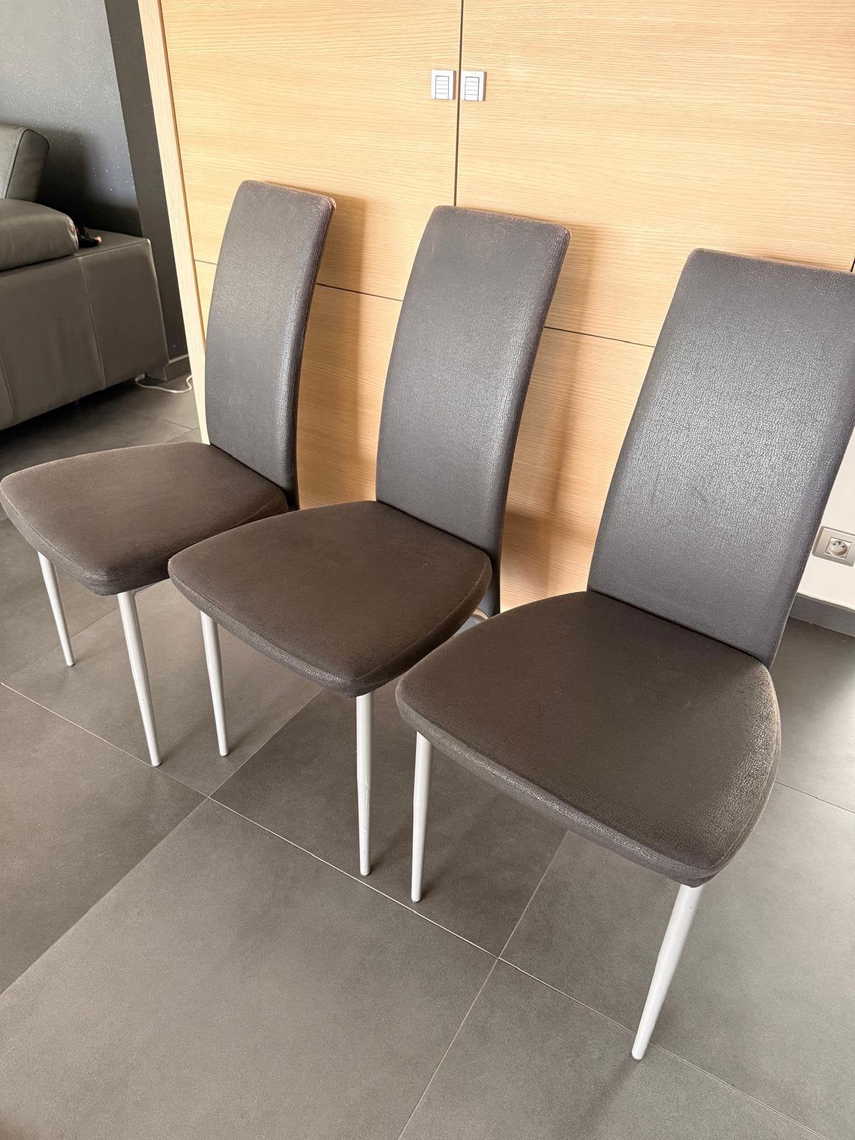 Chaises a vendre, Enlèvement, Cinq, Six Chaises ou plus, Utilisé, Cuir