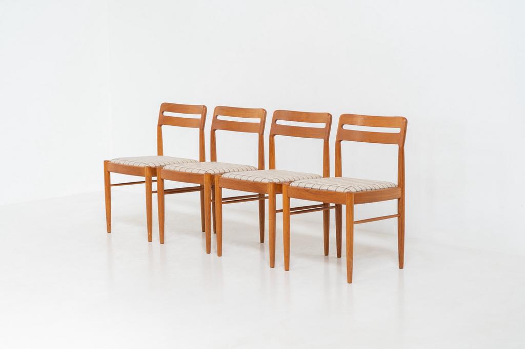 Set vintage stoelen van H.W. Klein voor Bramin, Huis en Inrichting, Stoelen, Ophalen, Zo goed als nieuw