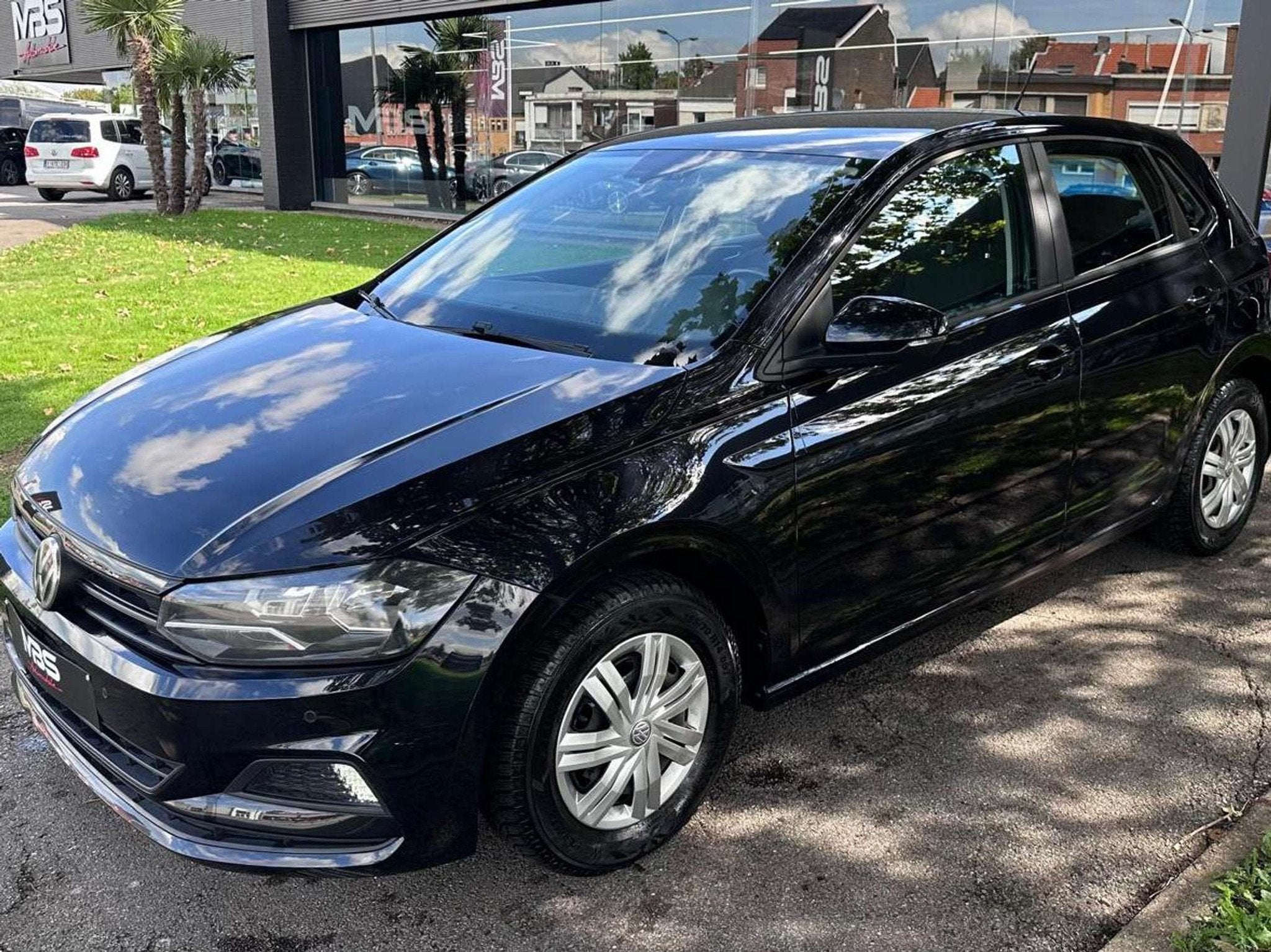 Volkswagen Polo 1er proprio * 1.0i * Grand Ecran * CarPlay *, Autos, Achat, Euro 6, Entreprise, Boîte manuelle
