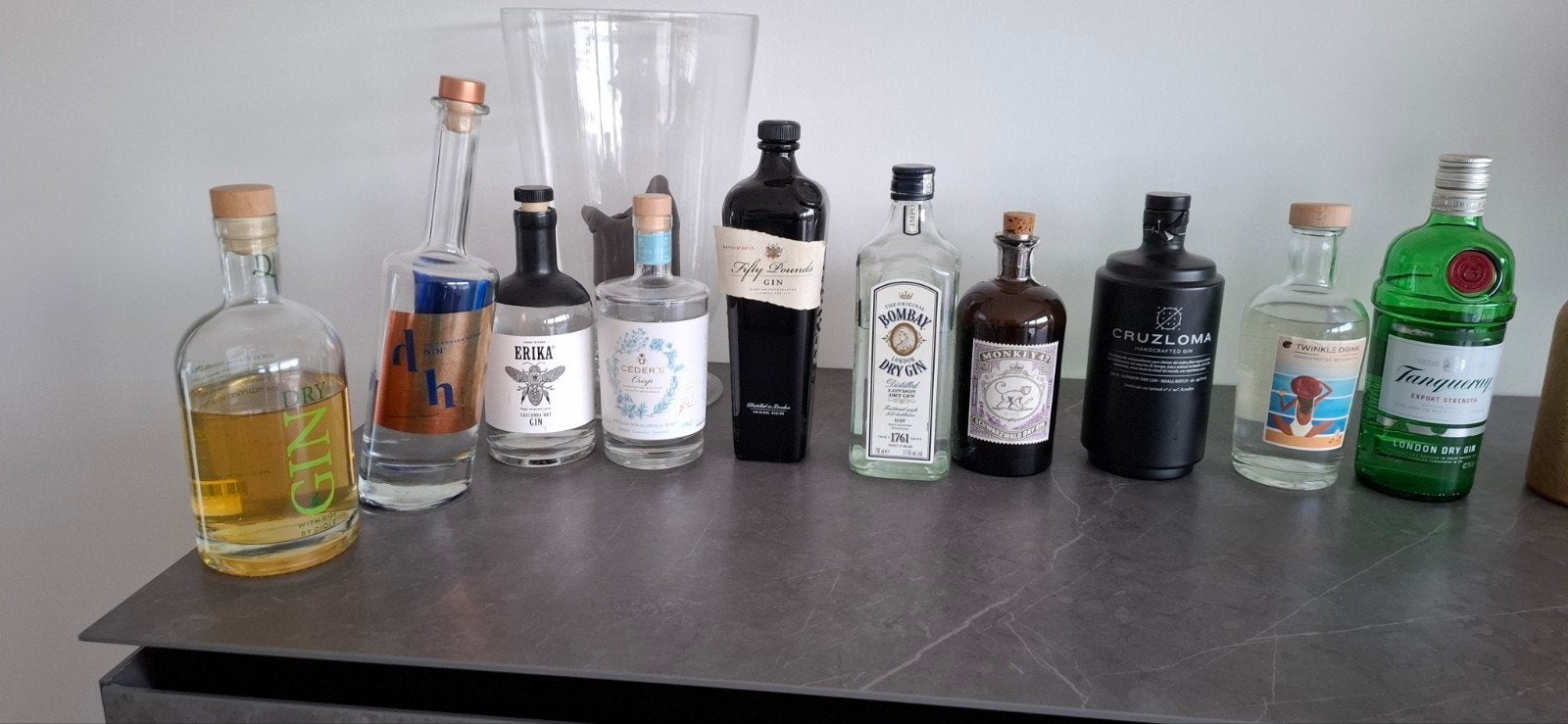 lot de bouteilles de Gin ouvertes mais remplies, Collections, Enlèvement, Utilisé, Autres types