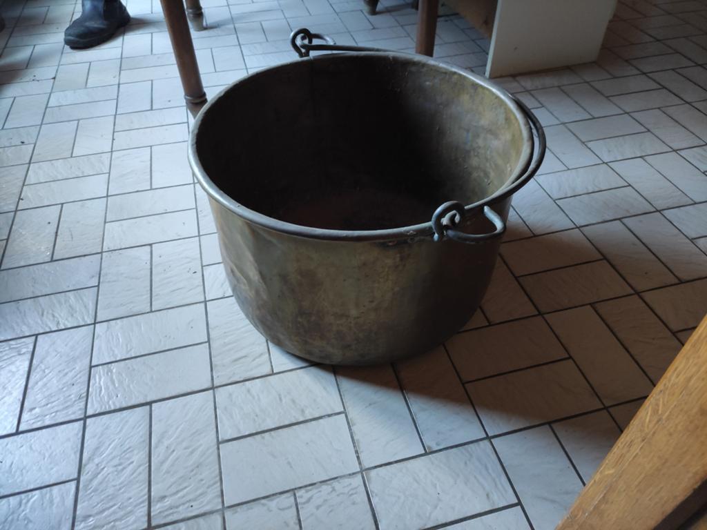 Koperen ketel, Enlèvement