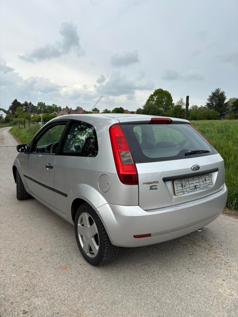 Ford Fiesta essence automatique 81 000 km climatisation, Achat, Entreprise, Automatique, Euro 4