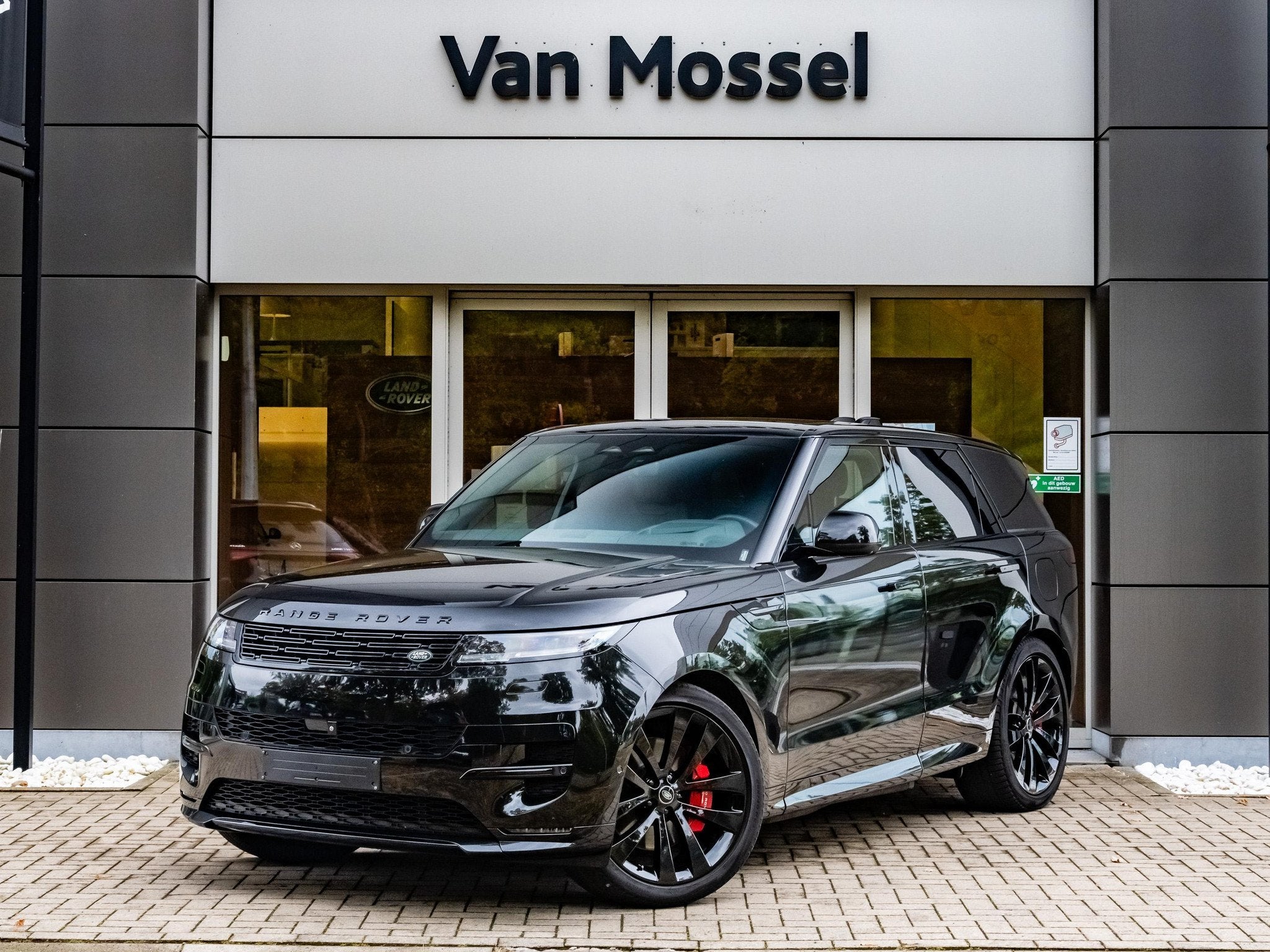 Land Rover Range Rover Sport P550e Autobiography AWD Auto. 2, Auto's, Automaat, Gebruikt, Zwart, Overige brandstoffen