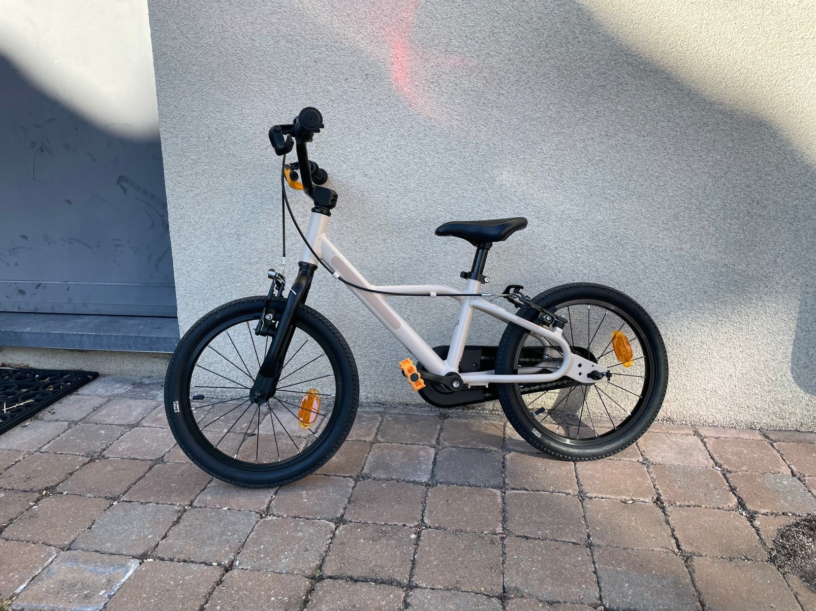 Vélo pour enfants BTWIN 16 pouces, Vélos & Vélomoteurs, Enlèvement, Comme neuf, Frein sur jante, 16 à 20 pouces