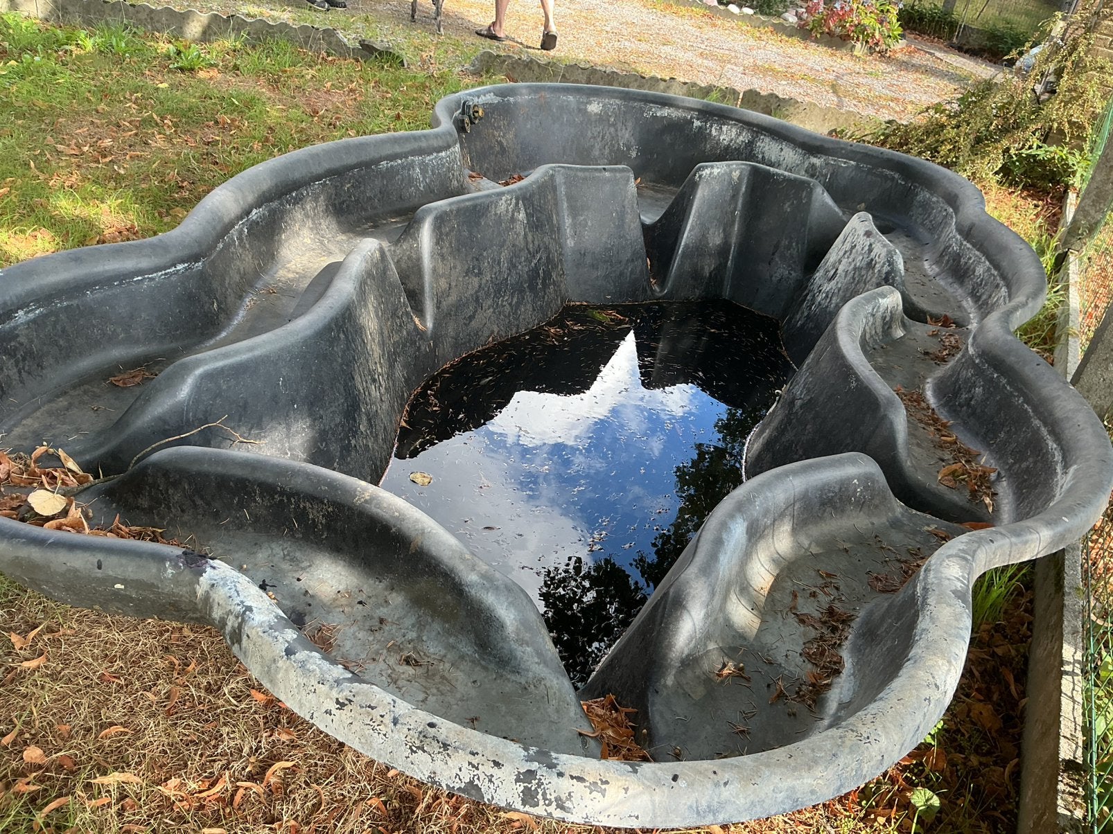 Étang polyester 1400 l, Jardin & Terrasse, Enlèvement, Utilisé
