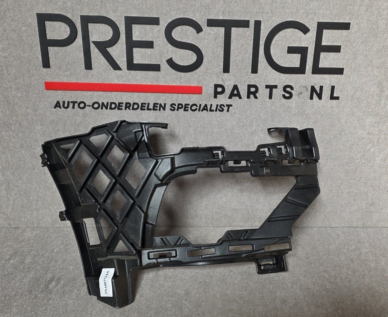 VW Tiguan R-Line Houder Steun Mistlamp Rechts 5NA807724A, Neuf, -, Origine de la pièce connue, -