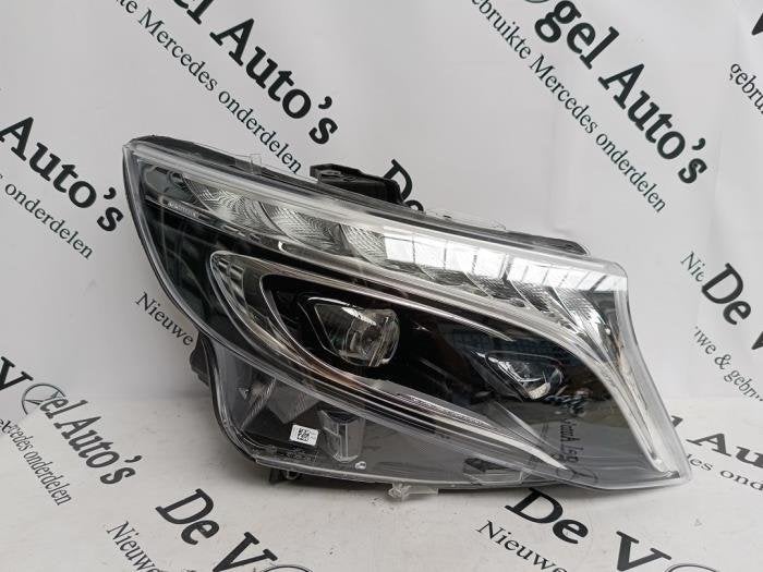 Phare droit d'un Mercedes V-Klasse, 3 mois de garantie, Utilisé, -, -