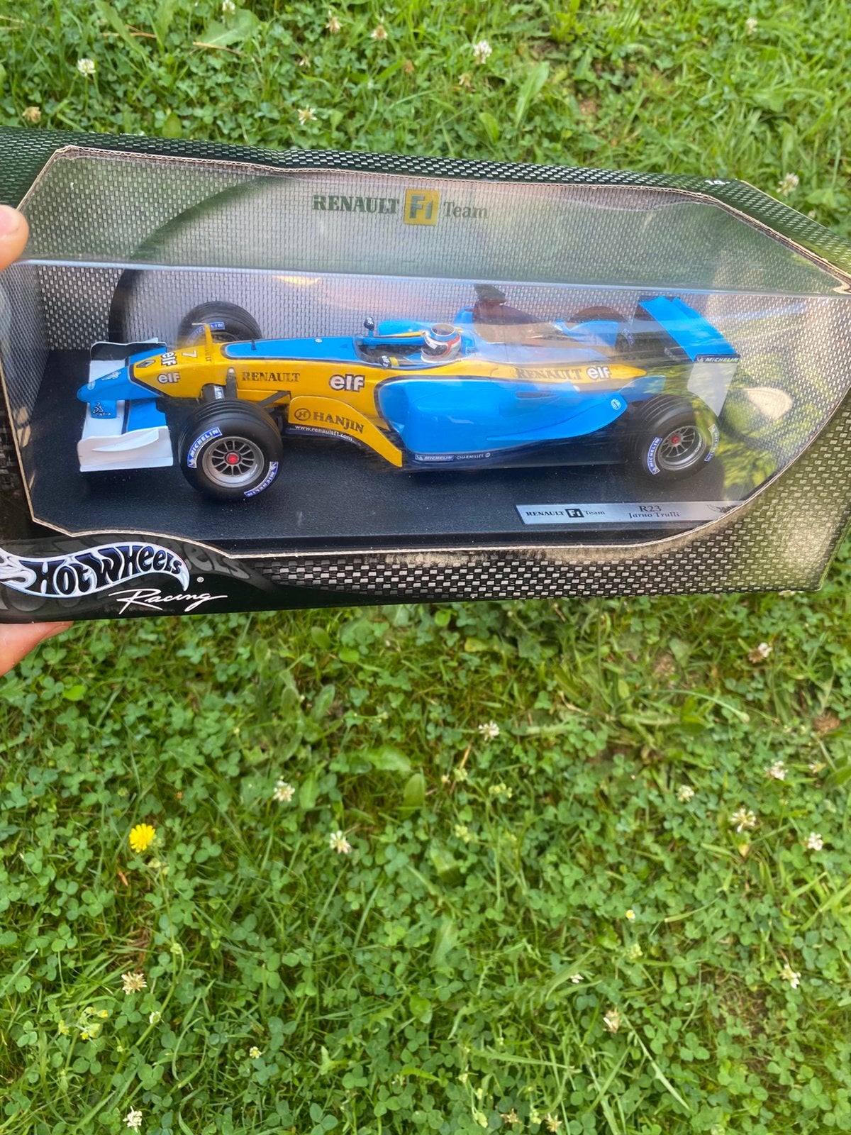 Renault F1 R23 Jarno Trulli Hotwheels 1:18, Hobby en Vrije tijd, Ophalen of Verzenden, Zo goed als nieuw