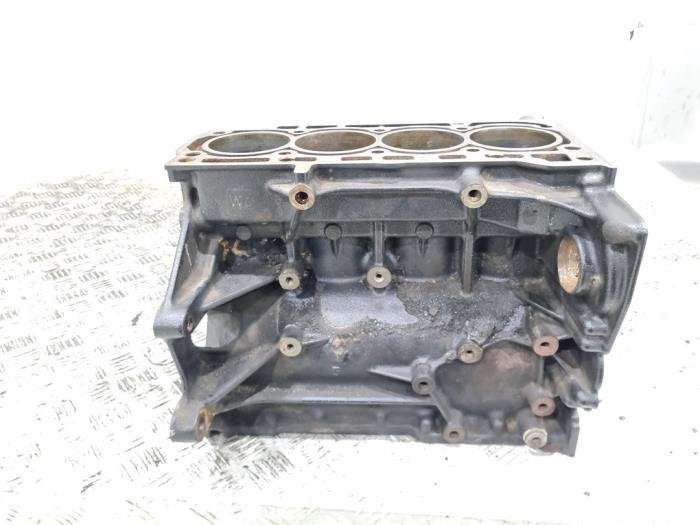 Bloc moteur inférieur d'un Volkswagen Touran, Autos : Pièces & Accessoires, Moteurs & Accessoires, Volkswagen, -, 3 mois de garantie