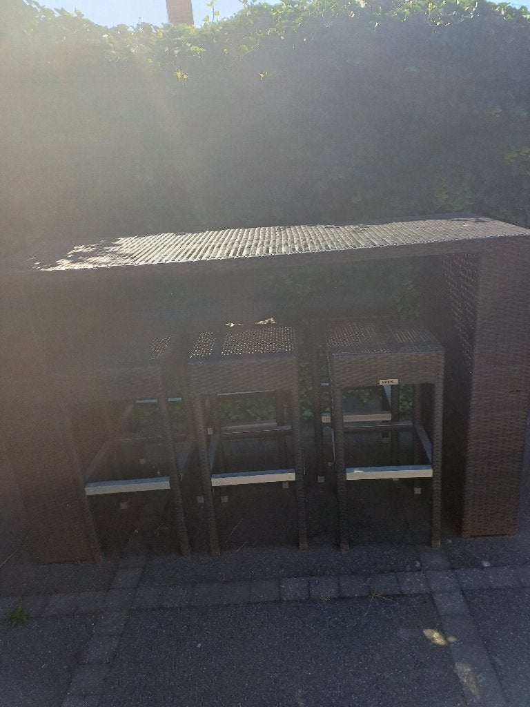 Hoge tafel met 6 krukken 2 maal, Tuin en Terras, Tuintafels, Ophalen, Gebruikt, Rechthoekig