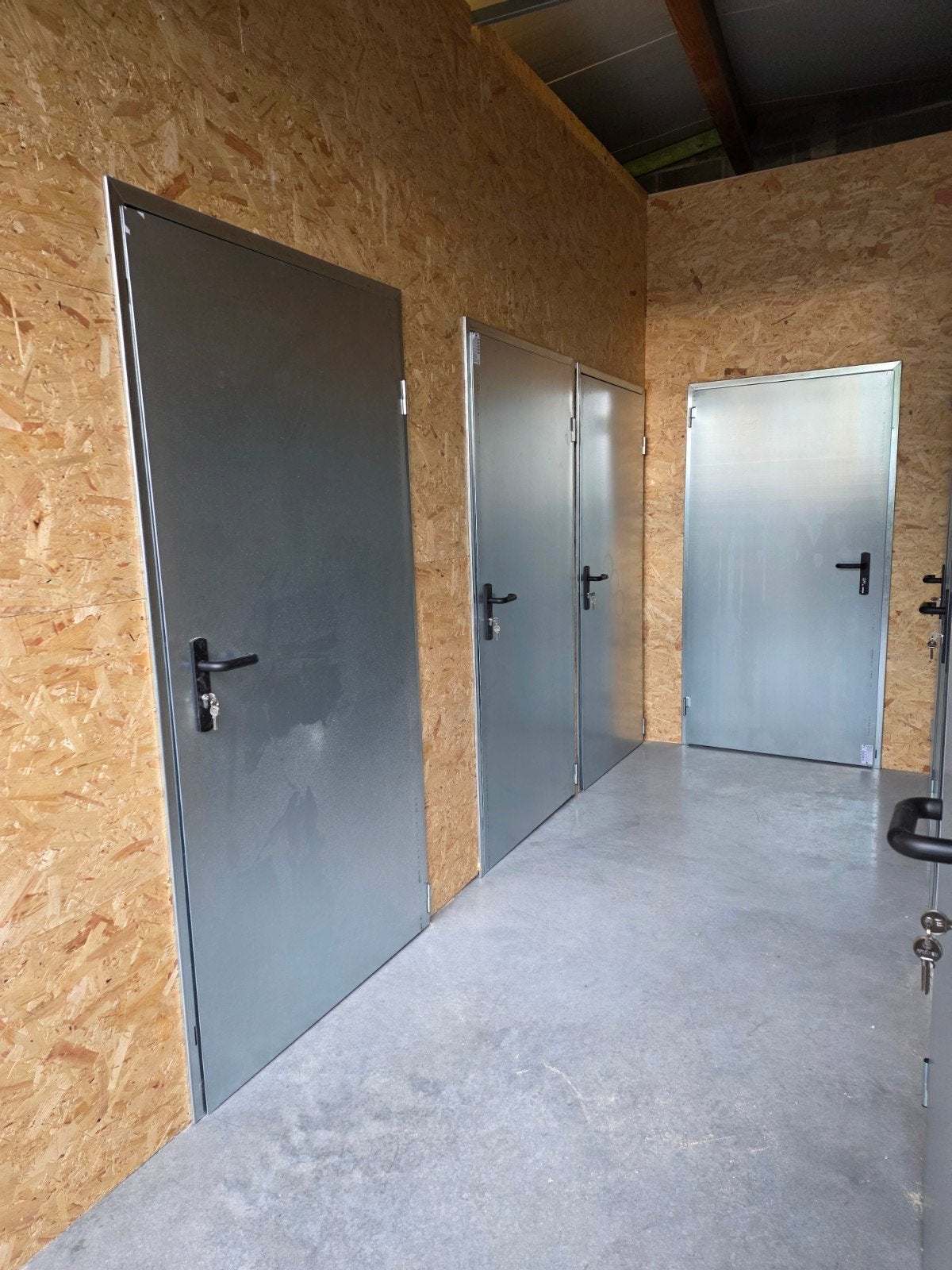 Te huur Opbergbox - Garde-Meuble - Parking, Provincie Henegouwen