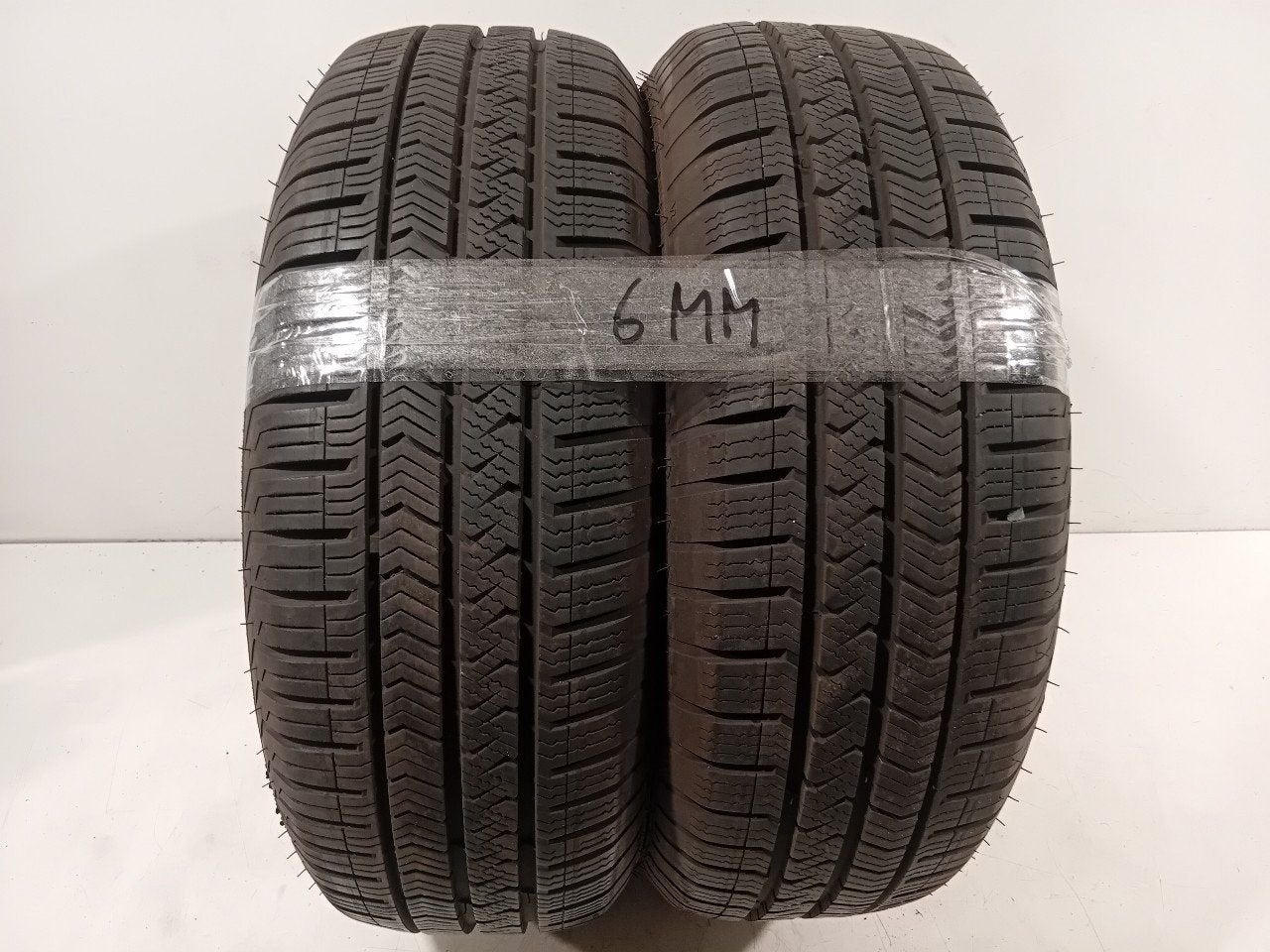 Bandenset 2 stuks 4-Seizoenen 175 65 R15, Onderdelen@venauto.nl, Van der Ven Autorecycling B.V., Gebruikt, 15 inch