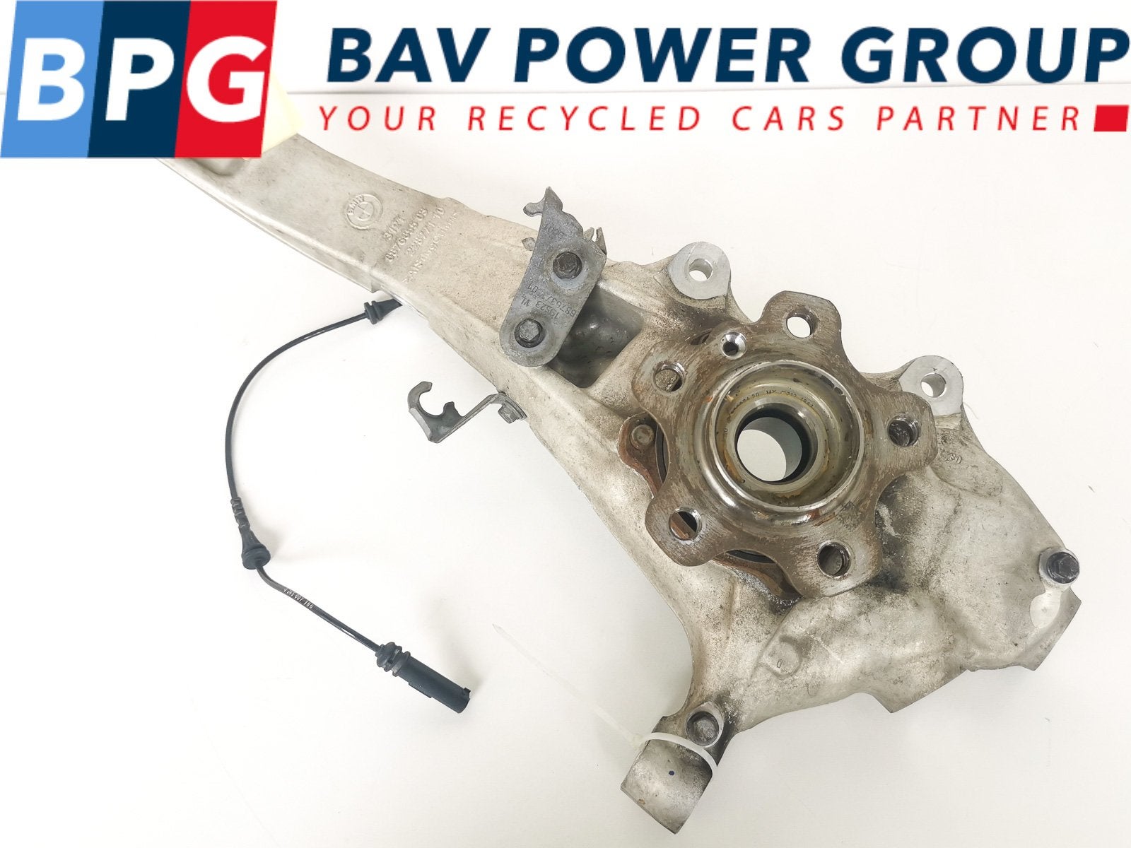 MOYEU DE ROUE AVANT GAUCHE FUSEE BMW X5 (G05) (31206890070), Utilisé, BMW, Petuelring 130
80809  München, DE, Bayerische Motoren Werke AG