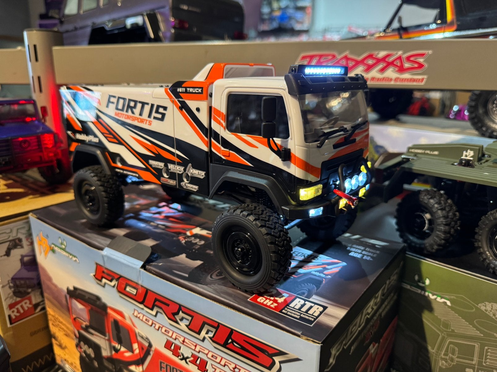 Abshima 1/18 Crawler Brushless rally truck, Enlèvement ou Envoi, Comme neuf