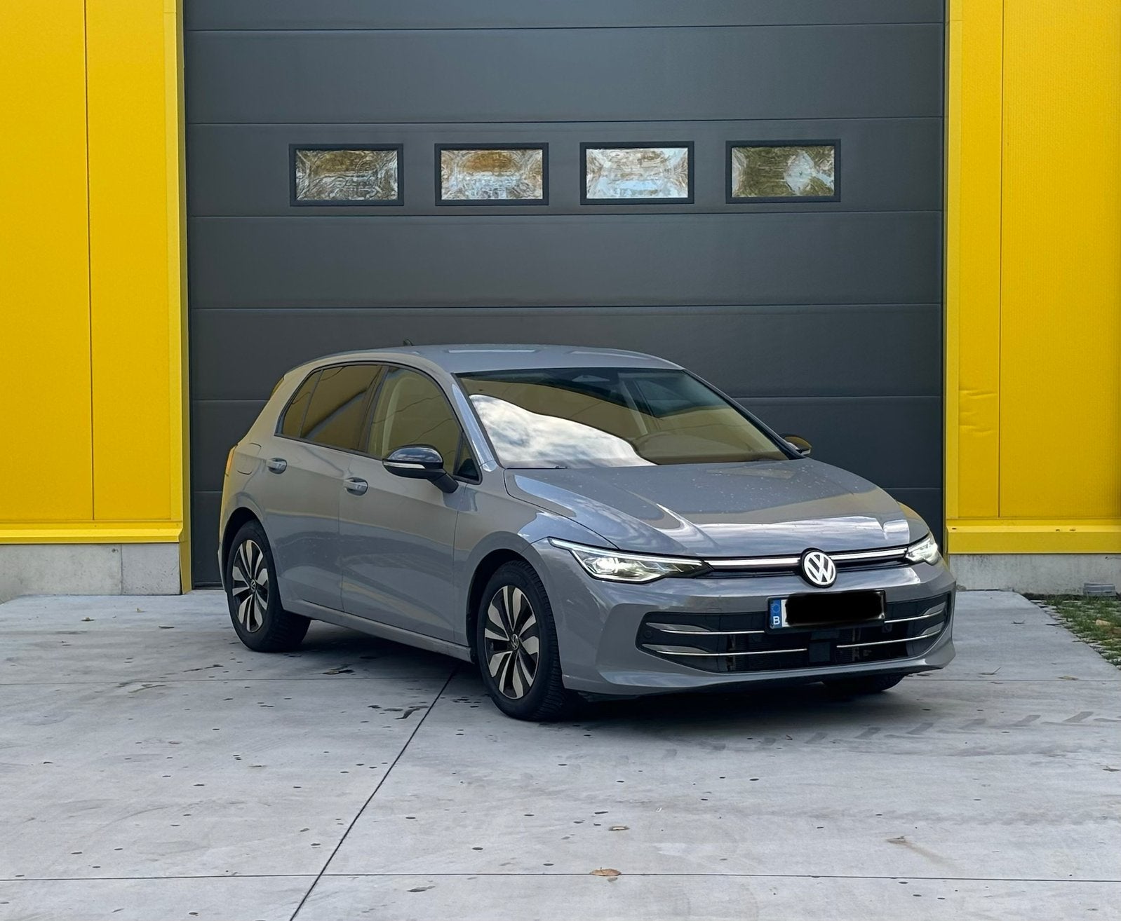 VW Golf 8 GOAL 1.5 eTSI Mild Hybrid 150 PK Full Option!, Autos, Achat, Intérieur cuir, Automatique, Essence