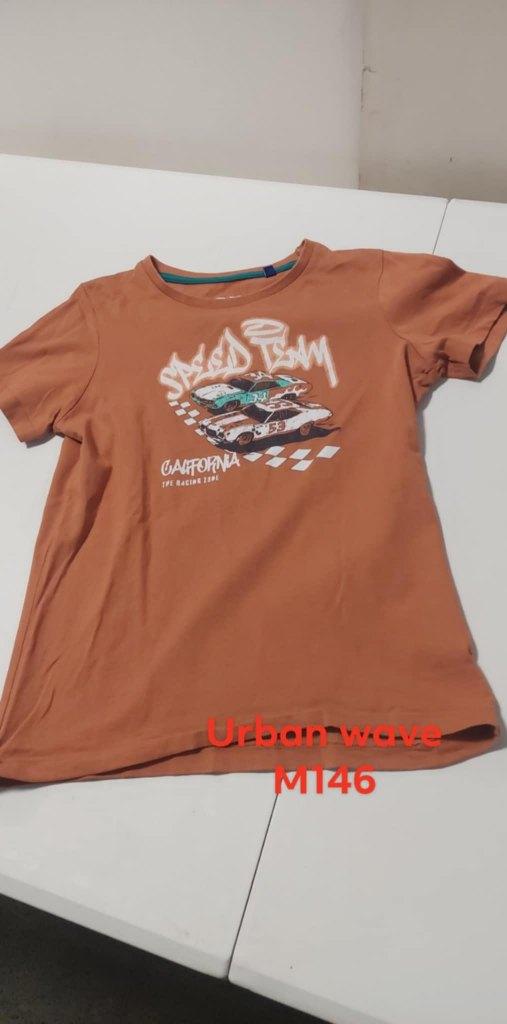 Schirts Maat 146 Urbane Wave 2 € stuk jongen en andere, Kinderen en Baby's, Kinderkleding | Maat 146, Ophalen, Zo goed als nieuw