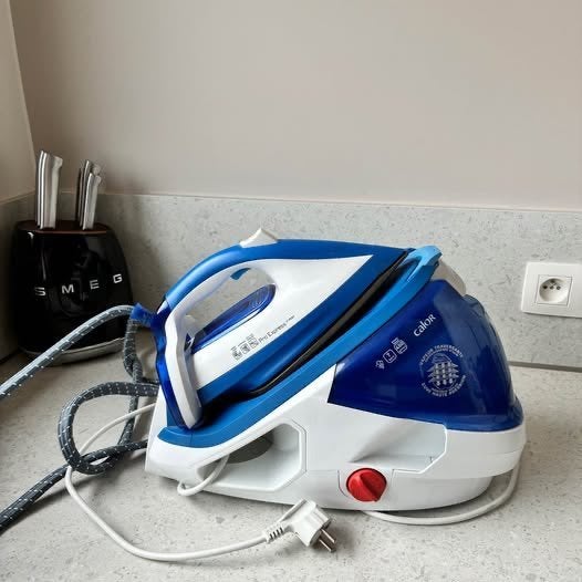 Centrale vapeur Calor Pro Express, Electroménager, Enlèvement ou Envoi, Comme neuf, Fer à repasser avec cordon