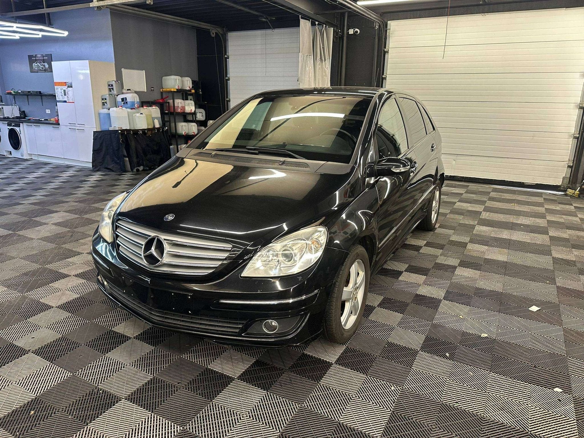 Mercedes-Benz B 170 benzine bj. 2007 151.627km, Auto's, Mercedes-Benz, Gebruikt, 4 cilinders, Zwart, Bedrijf