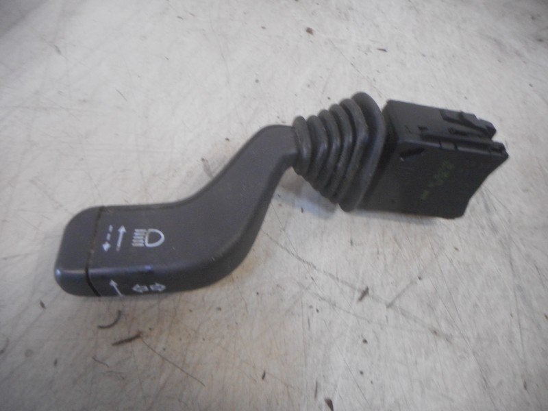 COMMUTATEUR CLIGNOTANT Opel Corsa C (F08 / 68) (09185413), Opel, Opel Automobile GmbH, Utilisé, Kontakt-opel@opel.com