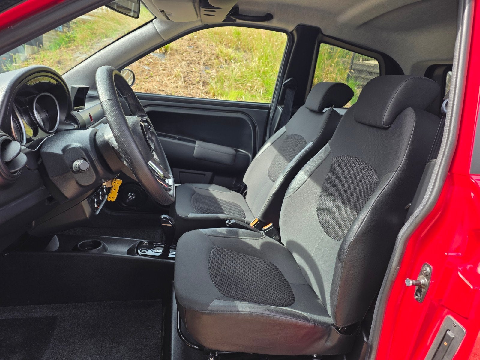 Microcar Aixam MGO X, avec climatisation dans un état absolu, Autos, Rouge, Achat, Entreprise, Garantie prolongée
