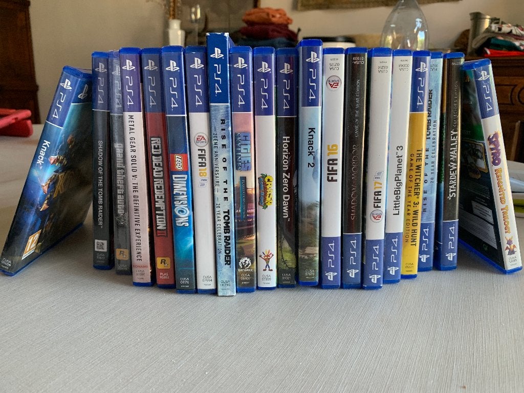 PlayStation 4 + 20 spelletjes + 1 controller, Games en Spelcomputers, Spelcomputers | Sony PlayStation 4, Ophalen, Met 1 controller