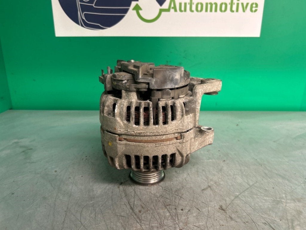 ALTERNATEUR Astra H SW (L35) (|55556067|6810124425020|), Robert Bosch AG, Opel, Utilisé, Robert-Bosch-Allee 1
74232  Abstatt, DE