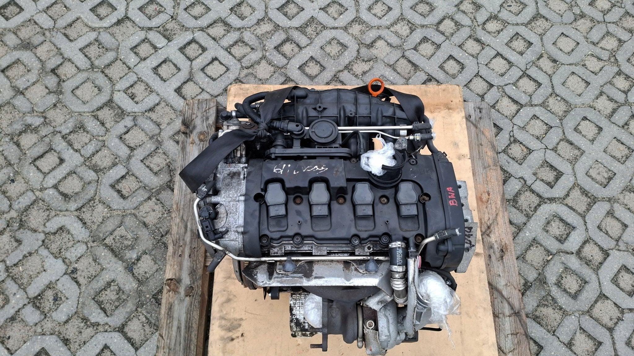Moteur BWA Complet JETTA TT PASSAT SKODA A3 AUDI ALTEA SEAT, Autos : Pièces & Accessoires, Envoi, Utilisé, Daihatsu