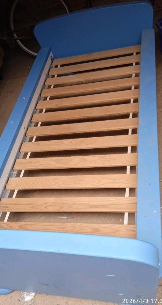 Bed blauw Ikea, Huis en Inrichting, Slaapkamer | Bedden, Ophalen, Beige, 160 cm