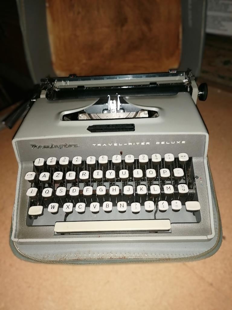 Remington typmachine inclusief opbergkoffer, Antiek en Kunst, Ophalen