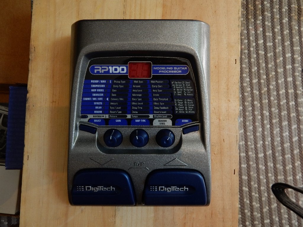 Digitech RP100 multieffect, Muziek en Instrumenten, Effecten, Zo goed als nieuw, Multi-effect, Ophalen of Verzenden
