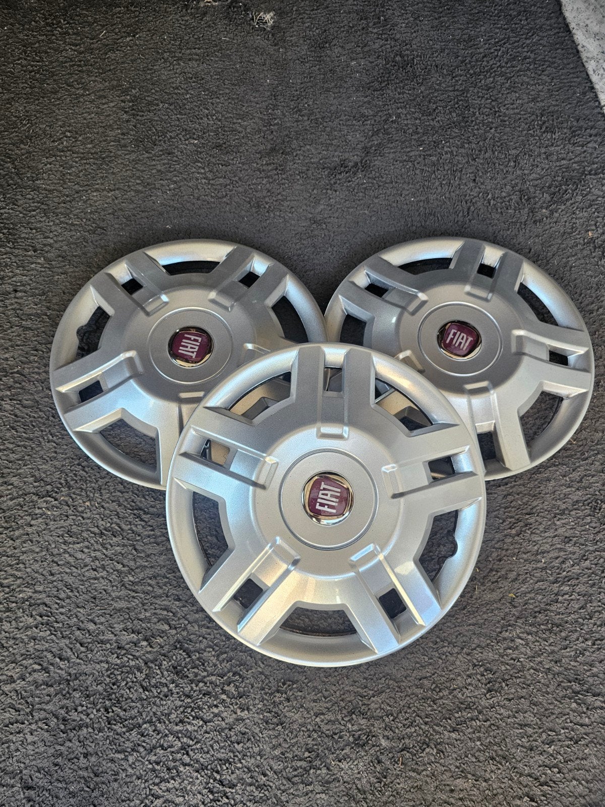 wieldoppen fiat ducato 15", Ophalen