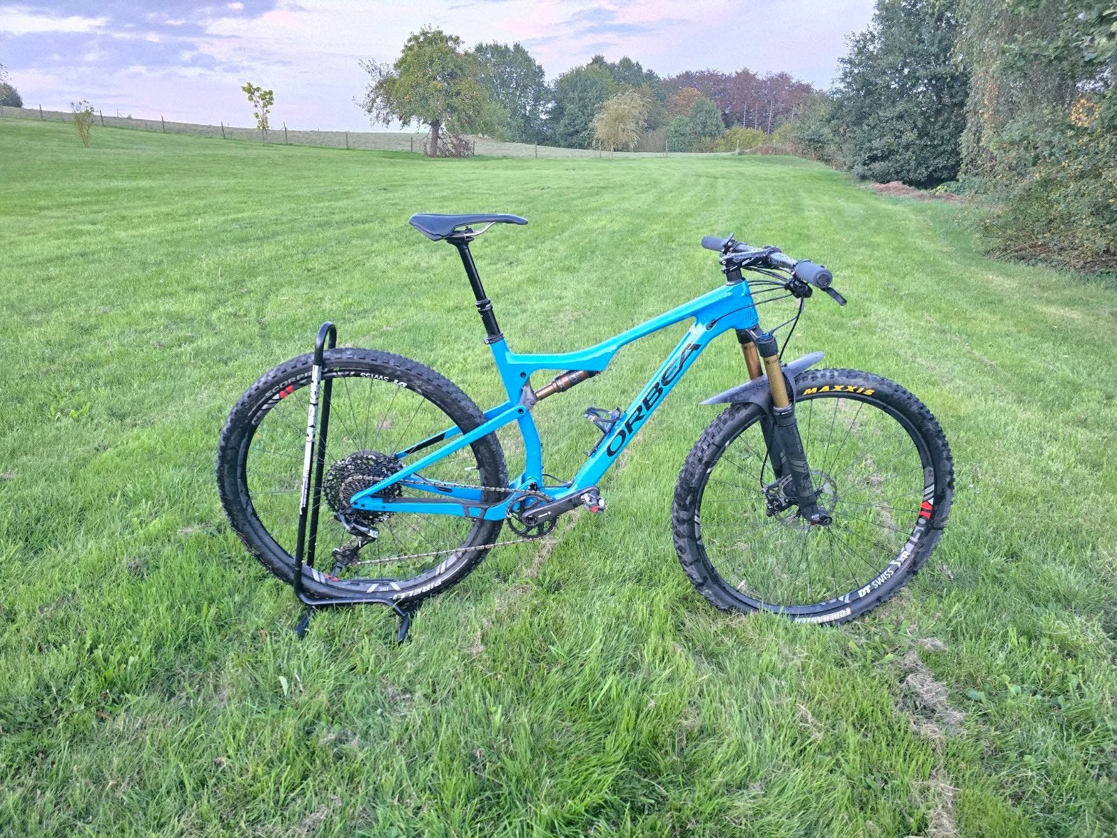 Orbea Oiz M10 (2019) Carbon Full-Suspension – Maat L – Fox F, Fietsen en Brommers, 45 tot 49 cm, Zo goed als nieuw, Schijfrem