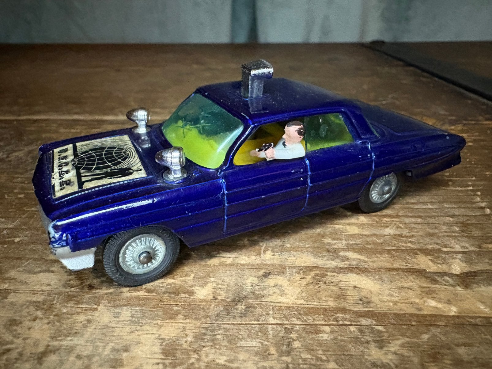 CORGI  OLDSMOBILE ANCIENNE U.N.C.L.E. - ETAT NEUF !, Hobby & Loisirs créatifs, Enlèvement ou Envoi, Comme neuf, Voiture, Autres marques