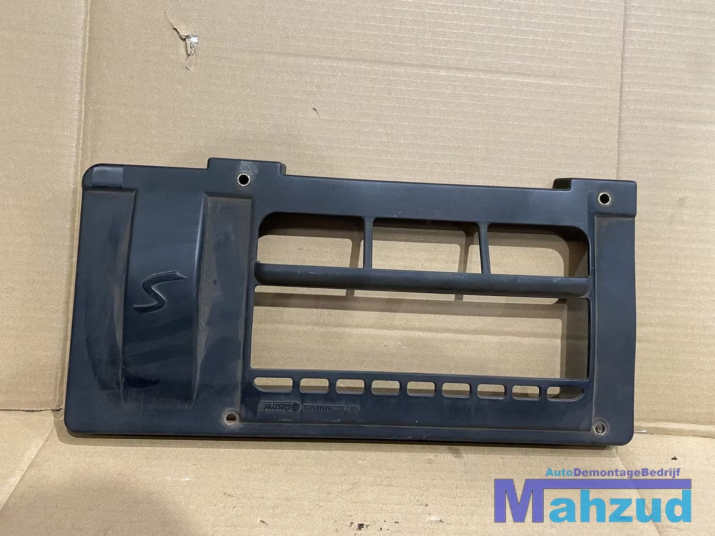 MINI COOPER R50 R53 1.6 S Motorbeschermplaat 152453905, Customer.service@mini.co.uk, BMW AG, Petuelring 130
80788  Munich, DE