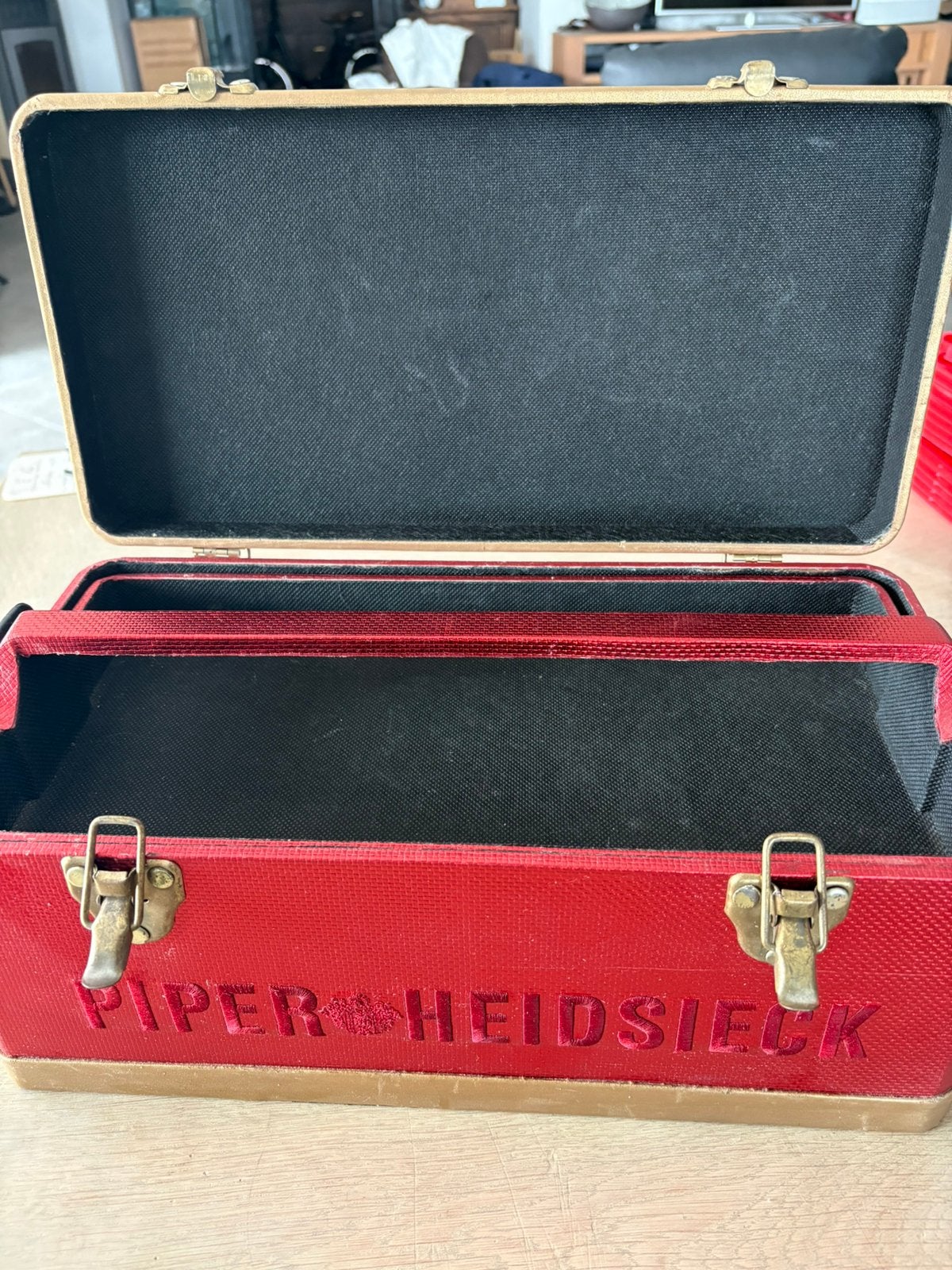 Champagne kist, Ophalen, Zo goed als nieuw, Champagne