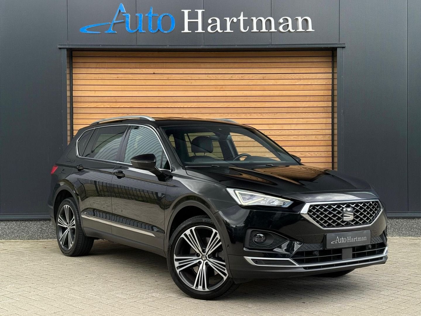 Seat Tarraco 2.0 TSI 4DRIVE Xcellence 7p. TREKHAAK 2200KG|AC, Auto's, Zwart, Bedrijf, SUV of Terreinwagen, Onderhoudsboekje
