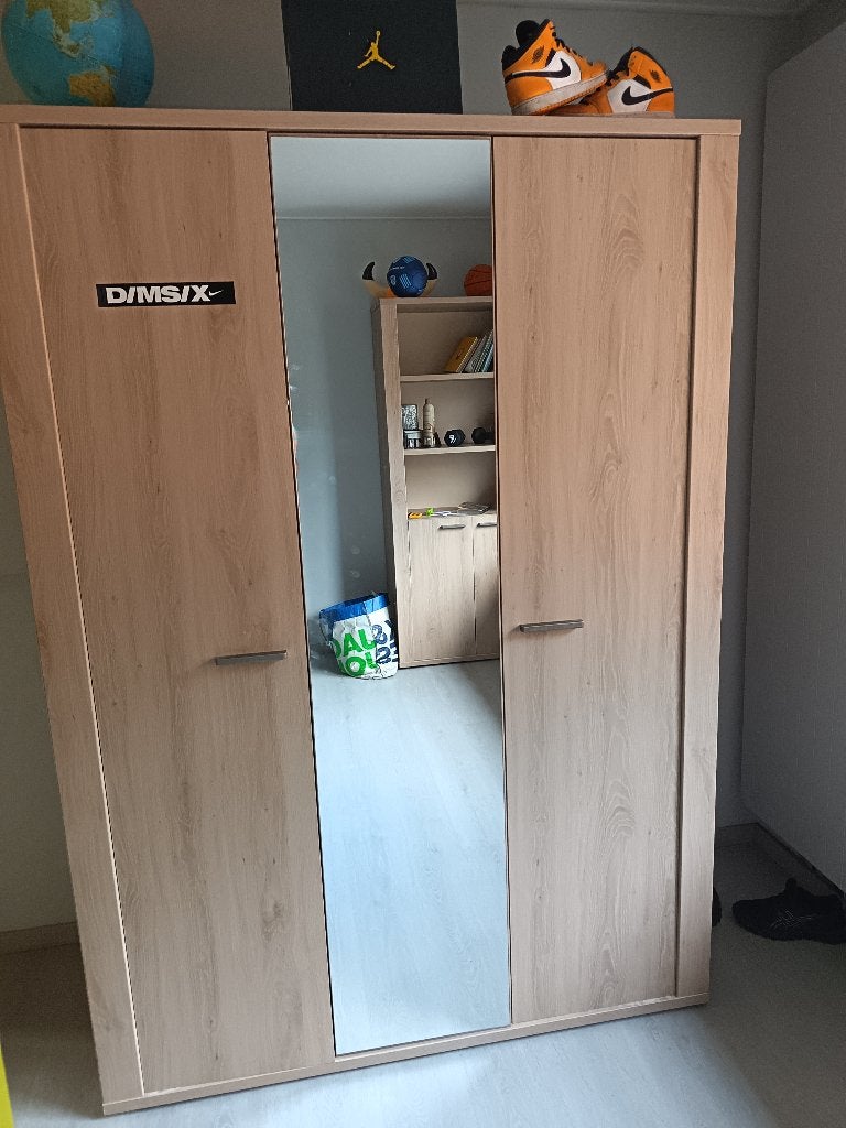Crèche, Enlèvement, Utilisé, Garçon ou Fille