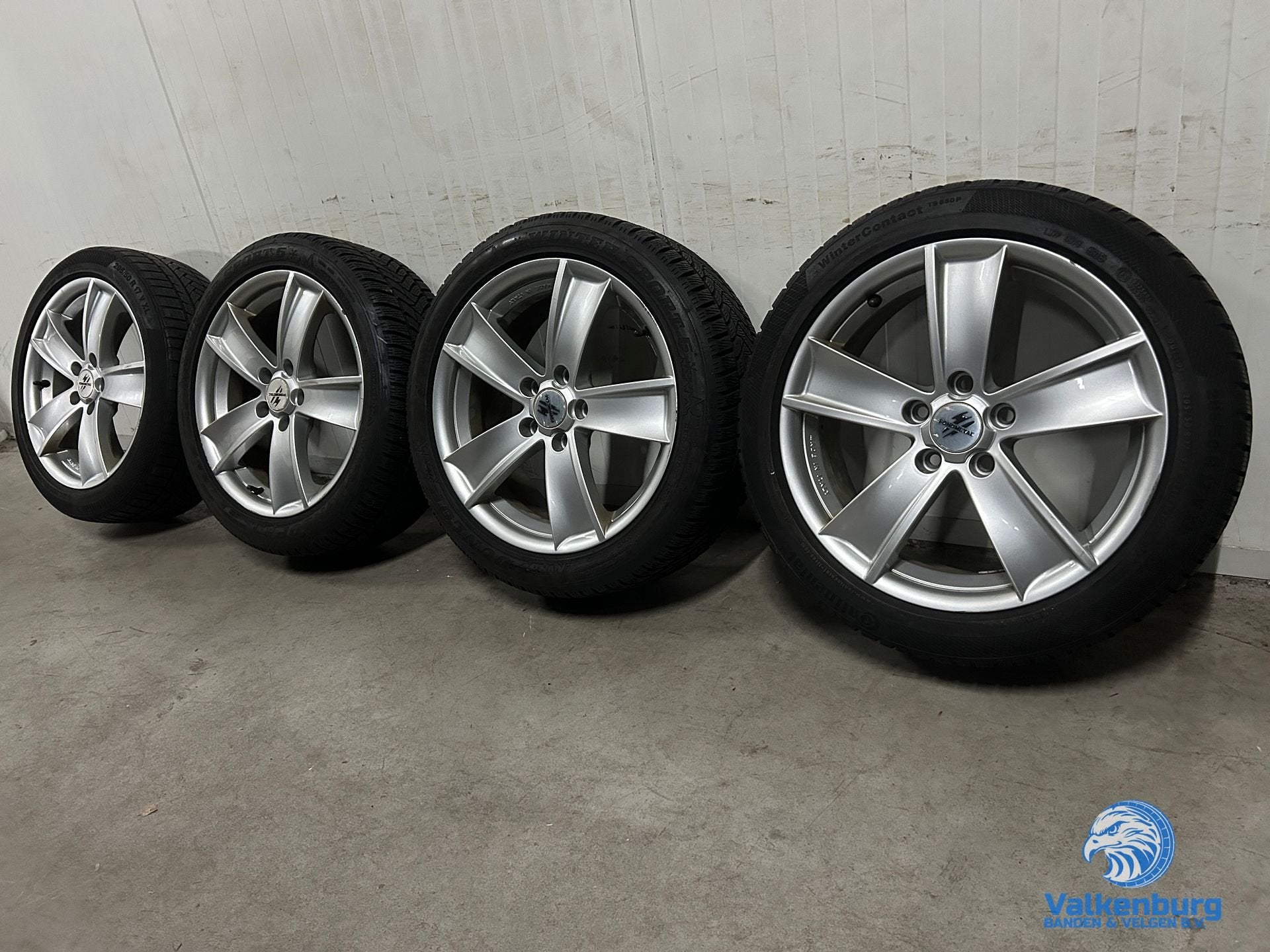 7mm! VW Golf Caddy Audi A3 Leon 17 inch velgen 5x112 winterb, Autos : Pièces & Accessoires, Pneus et Jantes, Pneus hiver, Véhicule de tourisme