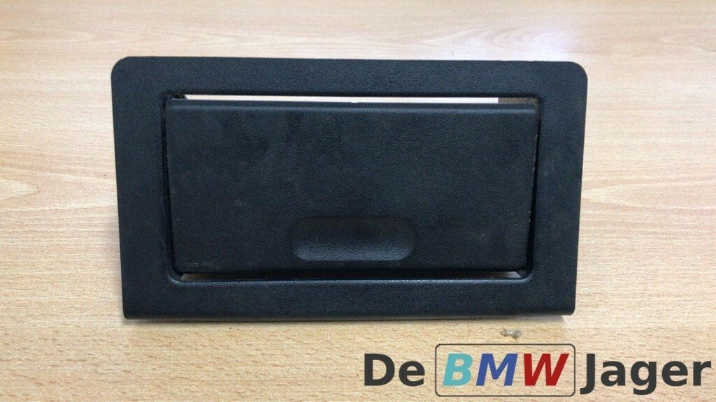Asbak achter BMW E36  51168144797, Auto-onderdelen, Gebruikt, Ophalen of Verzenden, BMW, BMW