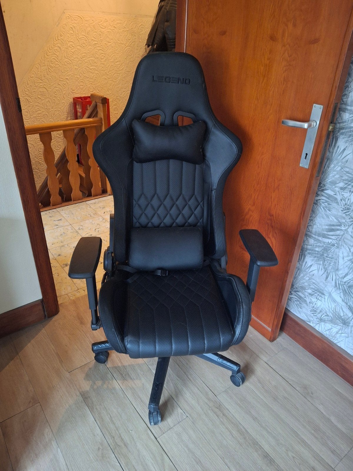 Gaming chair, Huis en Inrichting, Ophalen