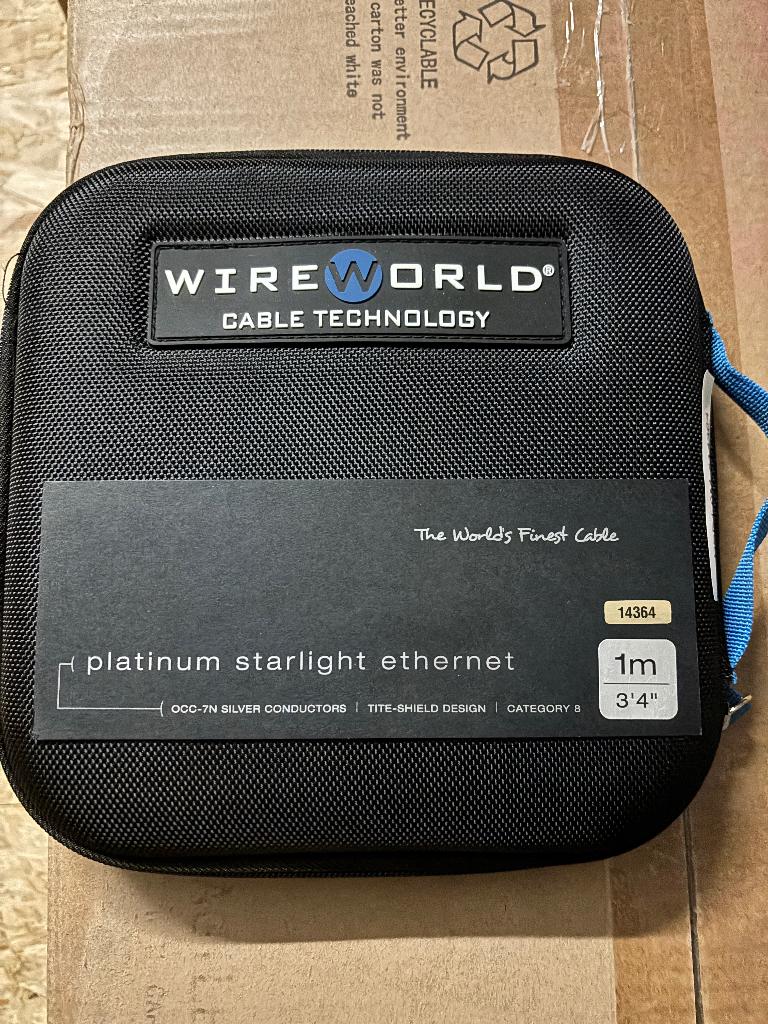 Wireworld cable ethernet Platinum Ethernet CAT8, TV, Hi-fi & Vidéo, Câbles audio & Câbles de télévision, Enlèvement ou Envoi, Comme neuf